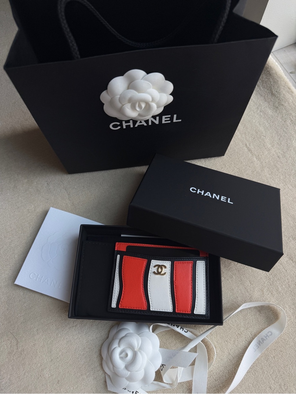BNIB Chanel 2026 Nemo cardholder